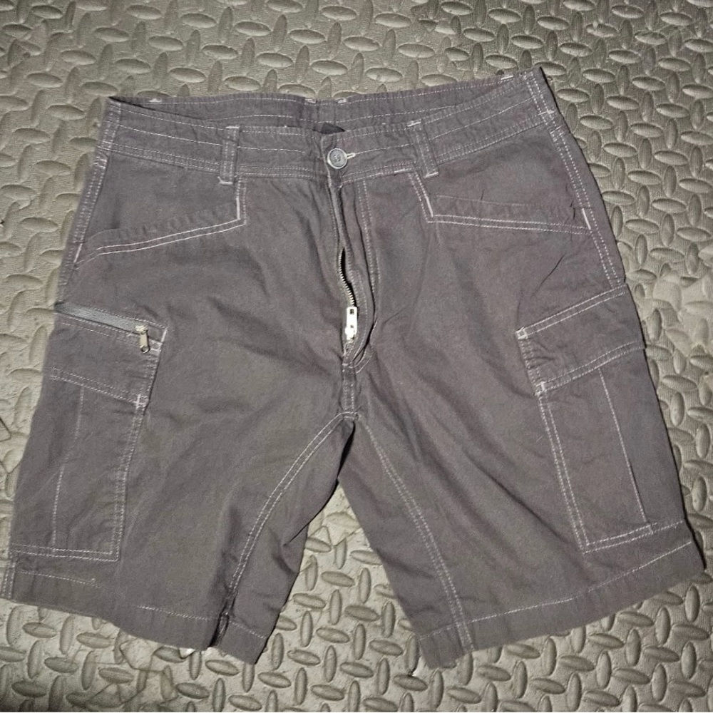Men's Dark Gray Cargo Shorts